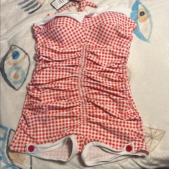 Red Gingham 1950’s bowknot swimsuit - Picture 3 of 10